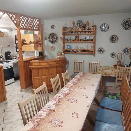 ゲストハウス Agnes Pihenohaz